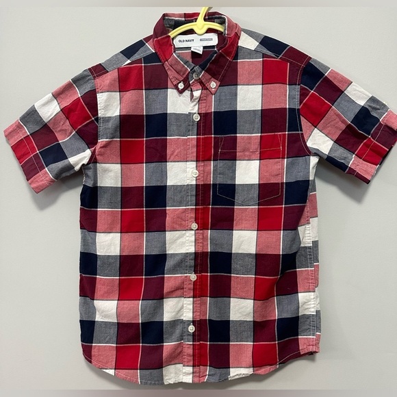 Old Navy Slim Fit Button Down - Plaid (Red, White, Blue, Gray) 🌟 - Picture 2 of 7